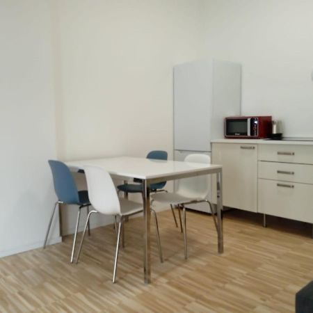 Apartment Via D'Apulia 11 Milano Exteriör bild